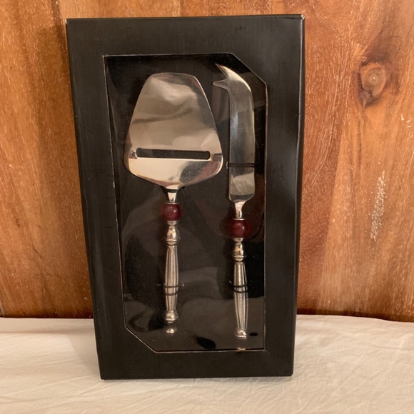 Cynthia Rowley Serving Ware 2-piece Cheese/ Cake Serving Set - Picture 1 of 4